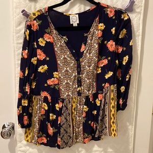 Francesca’s, 3/4 sleeve length blouse